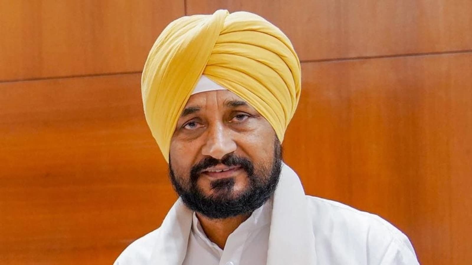 ਚਰਨਜੀਤ ਚੰਨੀ ਦੇ ਅਸਤੀਫੇ ਦੀ ਚਰਚਾ ਤੇਜ਼, ਹਾਈਕਮਾਨ ਸਾਹਮਣੇ ਰਾਜਾ ਵੜਿੰਗ ਦੀ ਅਗਵਾਈ ‘ਤੇ ਜਤਾਈ ਨਾਰਾਜ਼ਗੀ