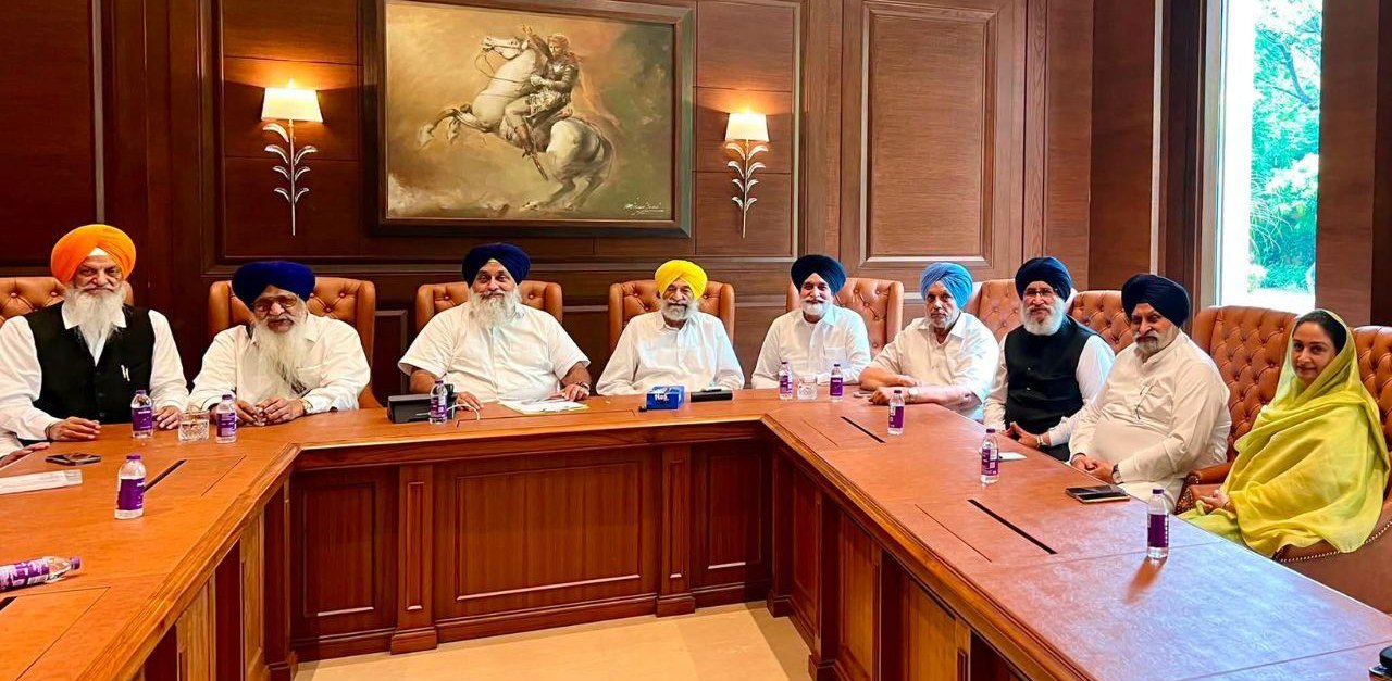PM ਮੋਦੀ ਨਾਲ ਮੁਲਾਕਾਤ ਤੋਂ ਬਾਅਦ ਸੁਖਬੀਰ ਬਾਦਲ ਦੀ ਵੱਡੀ ਮੀਟਿੰਗ, ਮਹਿਲਾ ਰਾਖਵਾਂਕਰਨ ਤੇ ਡਿਲੀਮੀਟੇਸ਼ਨ ਨੂੰ ਲੈ ਕੇ ਅਕਾਲੀ ਦਲ ਦਾ ਵੱਡਾ ਸਟੈਂਡ